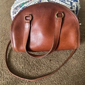 Vintage Coach Brown Leather Shoulder Bag